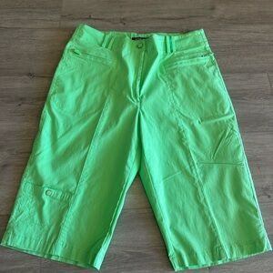 Woman’s golf short DNKY golf size 10